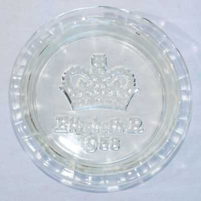 ELIZABETH R CORONATION GLASS ASHTRAY 1953