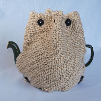 Woolen teapot cosy
